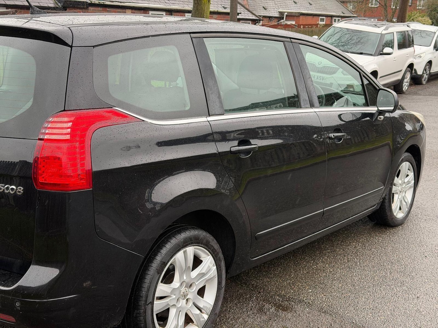 Used Peugeot 5008 2012 for sale - 77305295: Photo 9