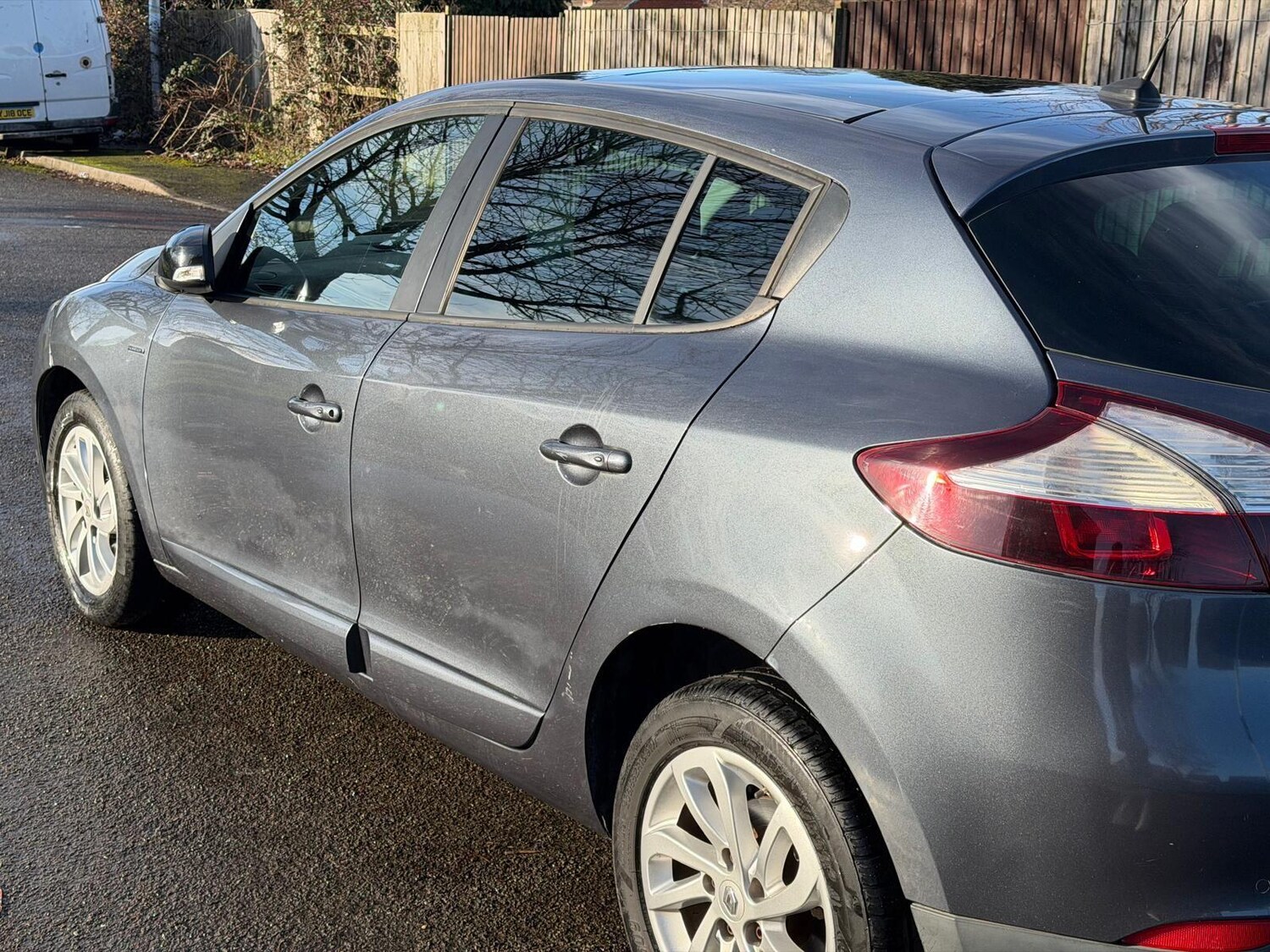 Used Renault Megane 2015 for sale - 77230590: Photo 4