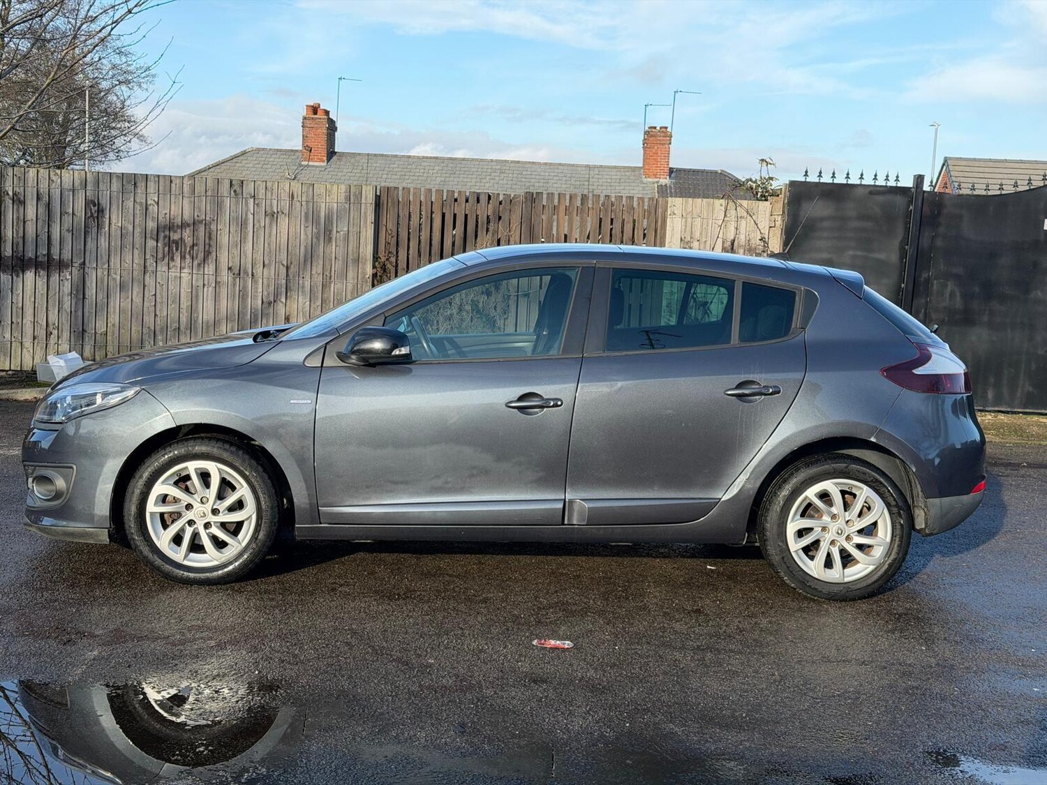 Used Renault Megane 2015 for sale - 77230590: Photo 6