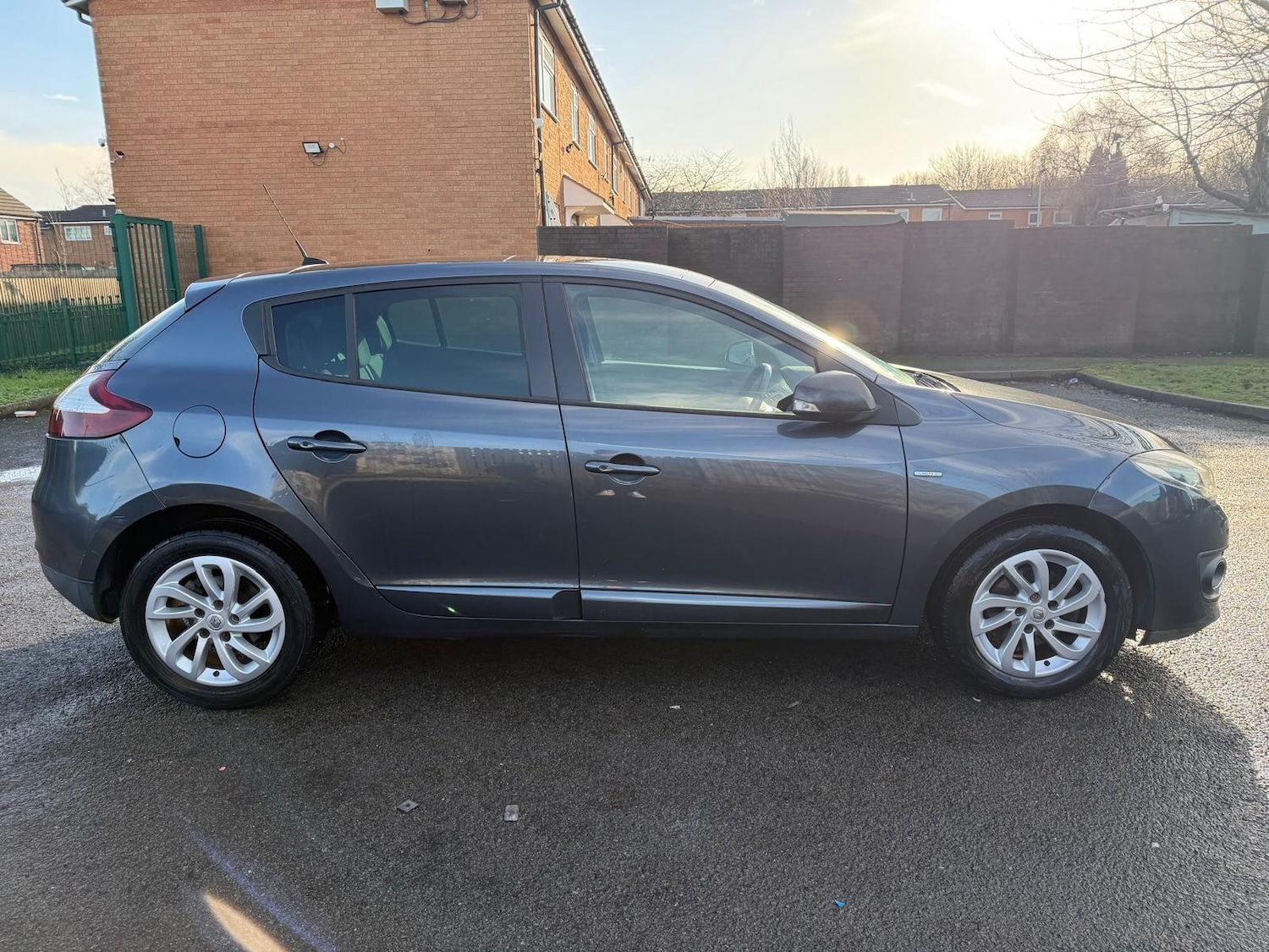 Used Renault Megane 2015 for sale - 77230590: Photo 8