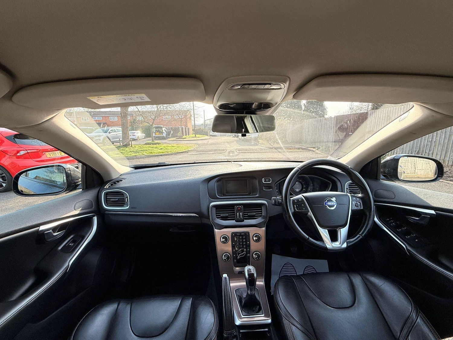 Used Volvo V40 2016 for sale - 77969910: Photo 26