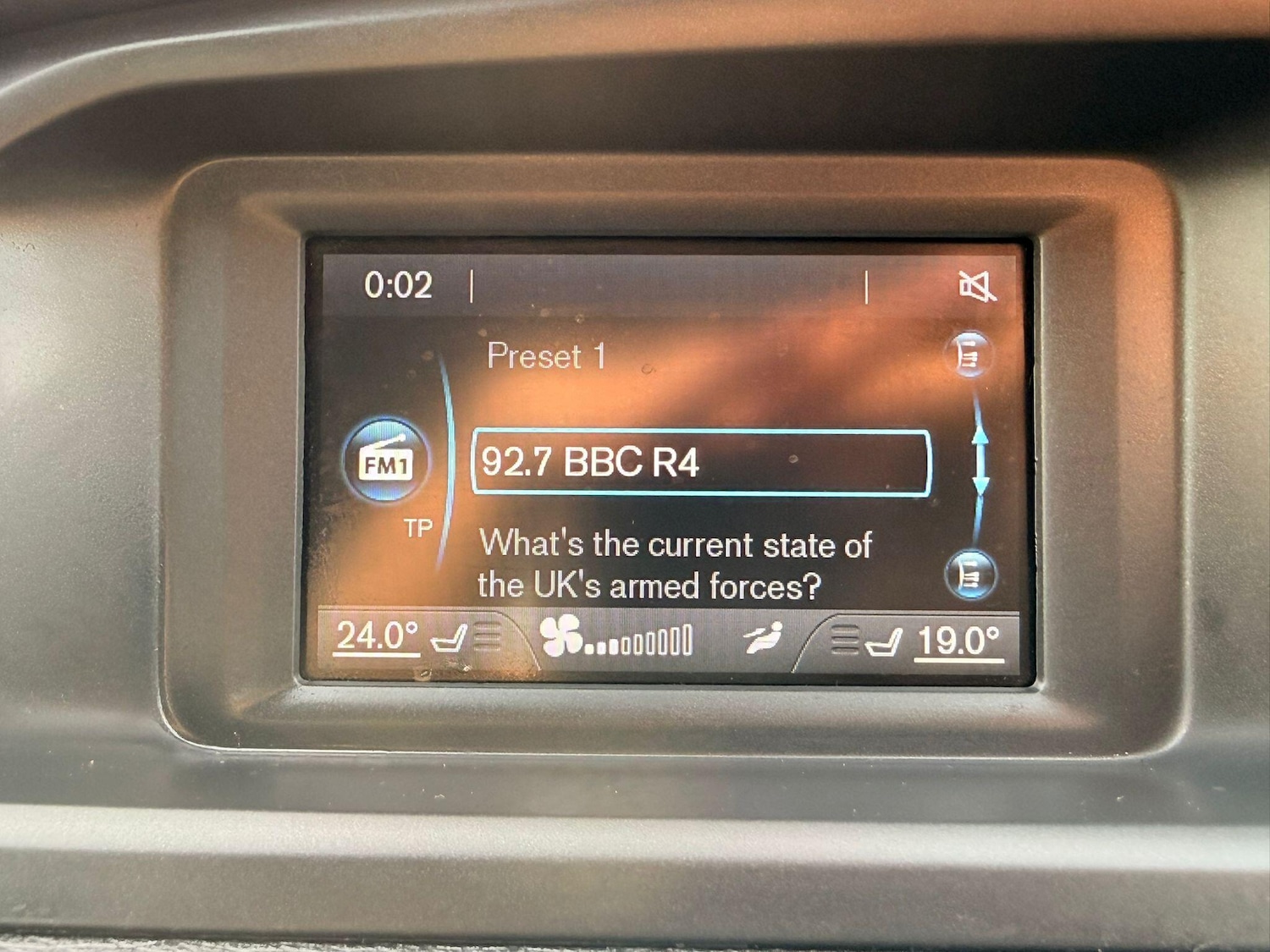 Used Volvo V40 2016 for sale - 77969910: Photo 43