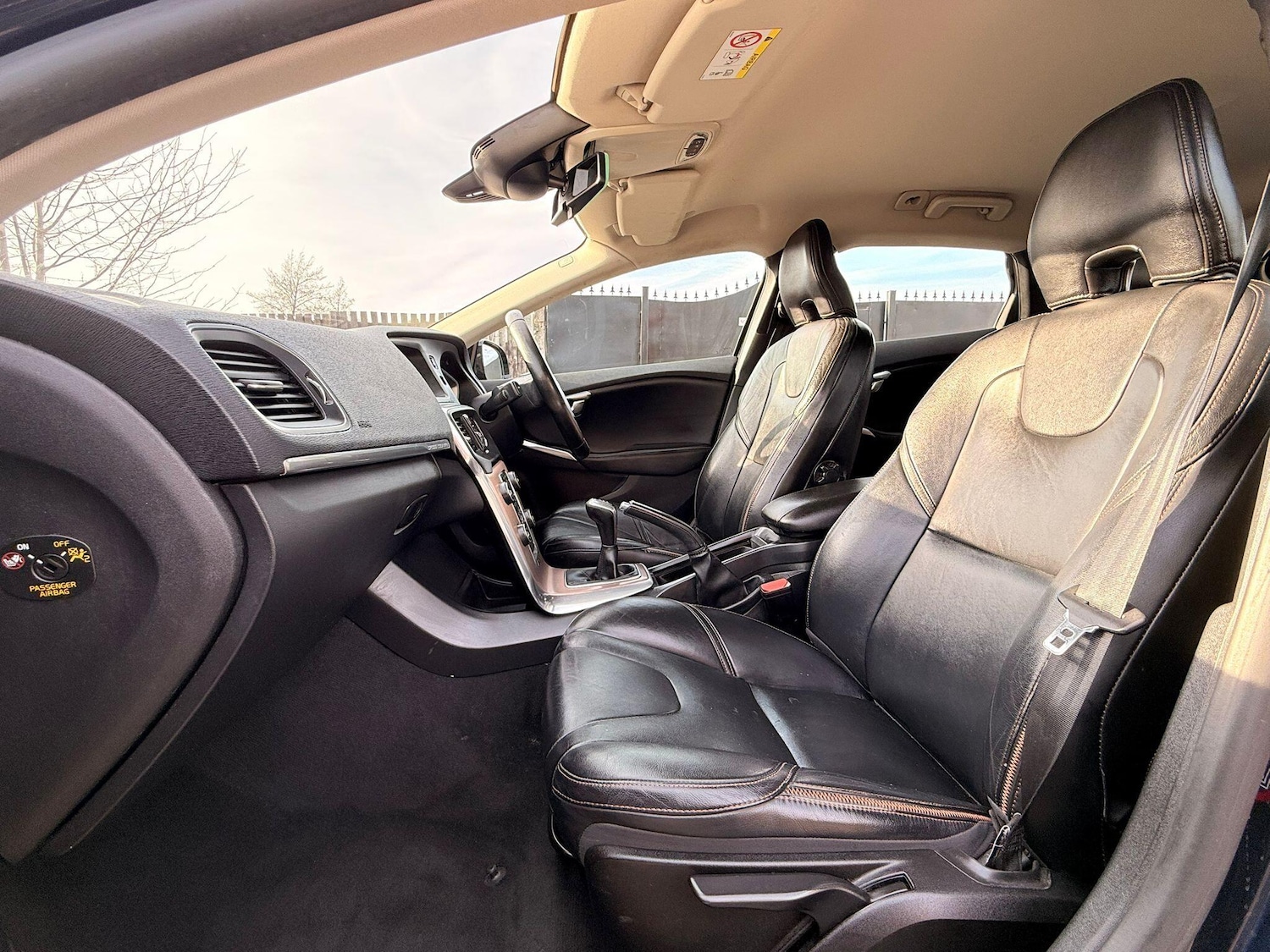 Used Volvo V40 2016 for sale - 77969910: Photo 48