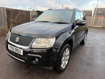 Used Suzuki Grand Vitara 2011 for sale - 76701926: Photo