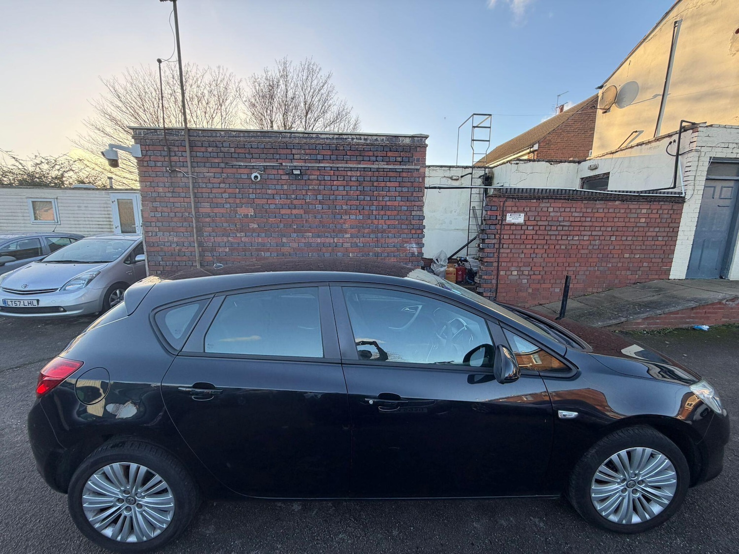 Used Vauxhall Astra 2011 for sale - 76913898: Photo 19