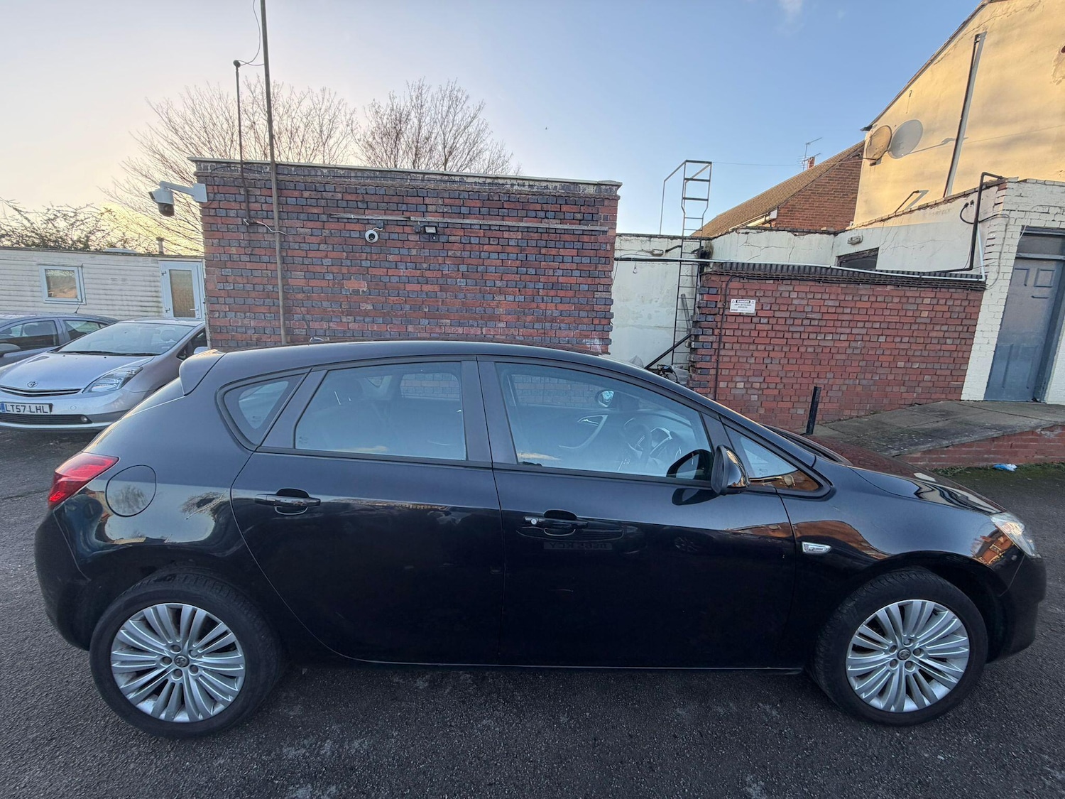 Used Vauxhall Astra 2011 for sale - 76913898: Photo 20