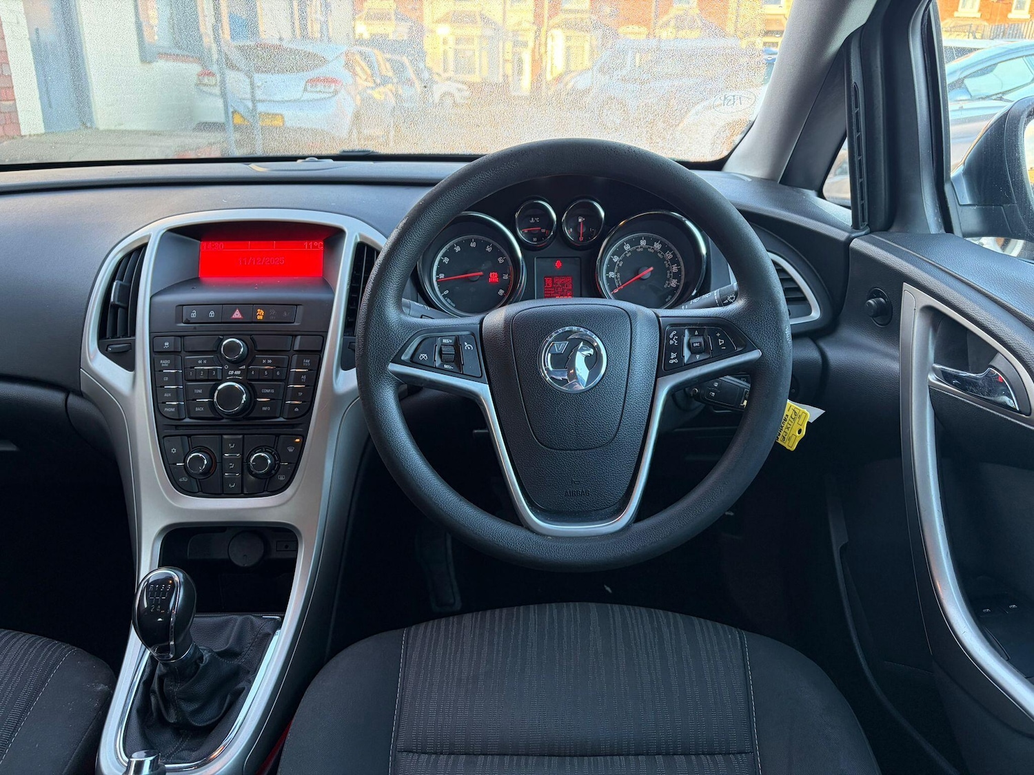 Used Vauxhall Astra 2011 for sale - 76913898: Photo 25