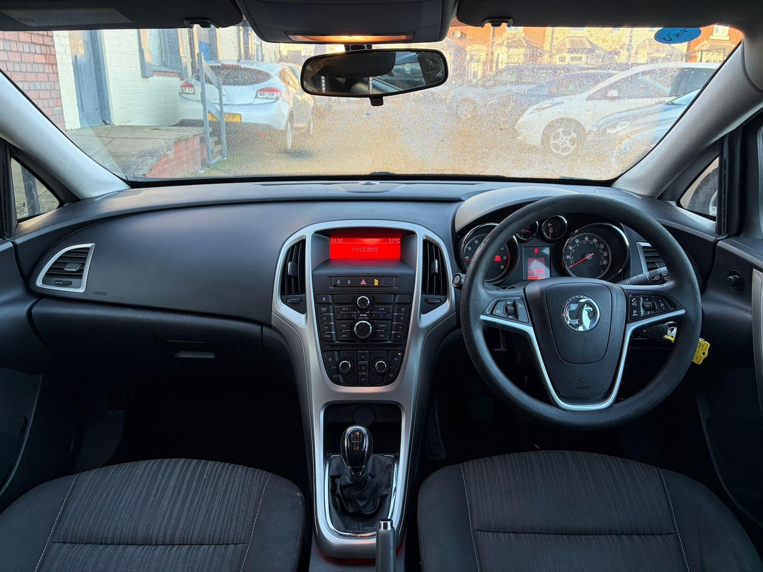 Used Vauxhall Astra 2011 for sale - 76913898: Photo 27