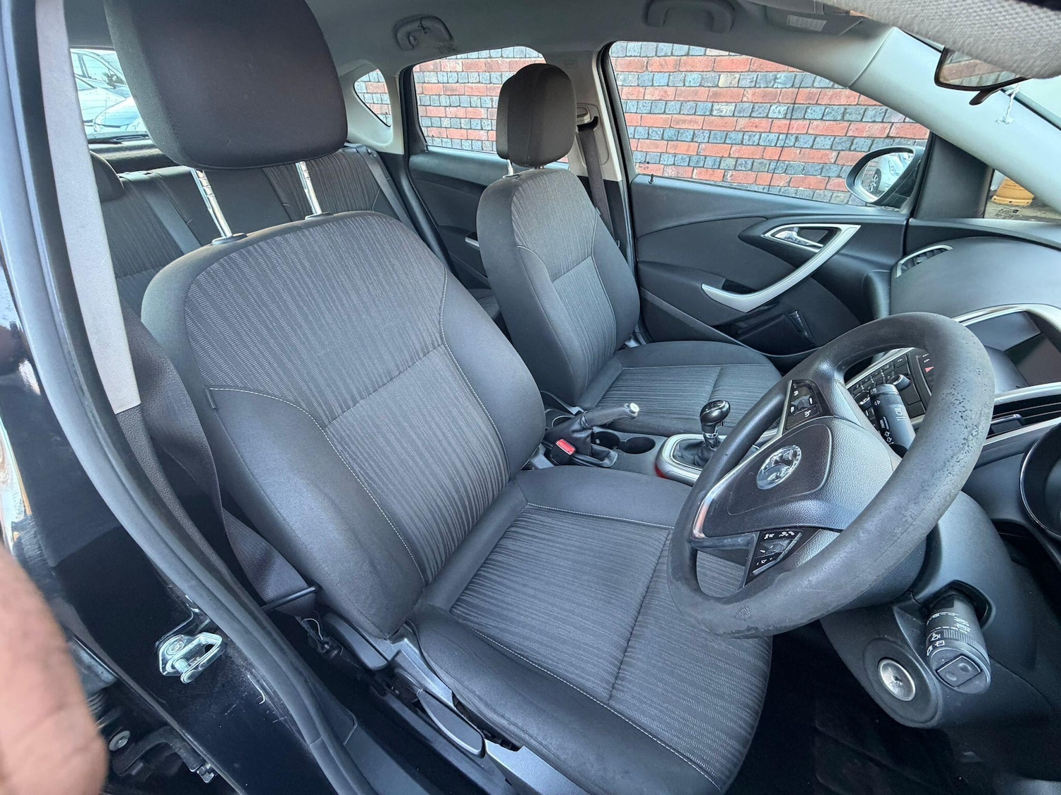 Used Vauxhall Astra 2011 for sale - 76913898: Photo 31