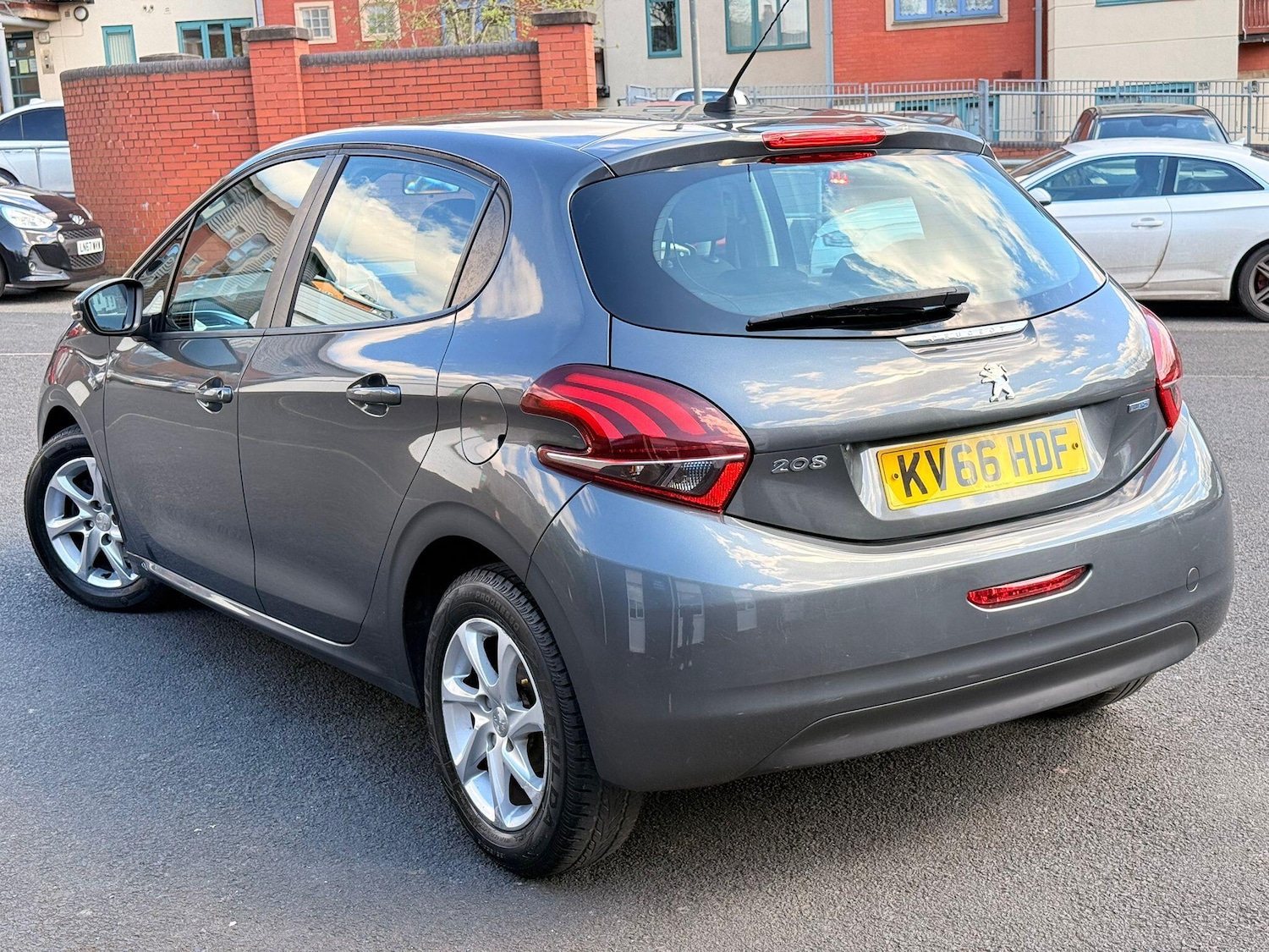 Used Peugeot 208 2016 for sale - 78115177: Photo 10