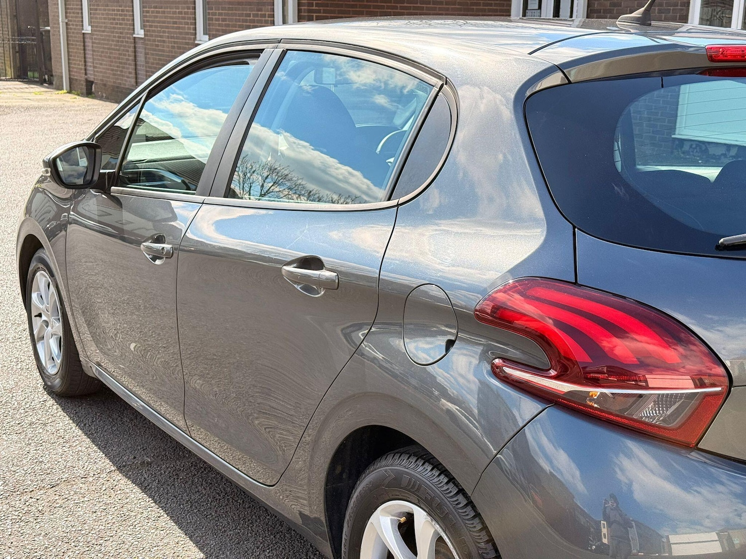 Used Peugeot 208 2016 for sale - 78115177: Photo 11