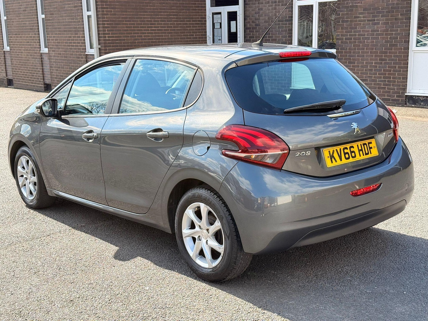 Used Peugeot 208 2016 for sale - 78115177: Photo 12