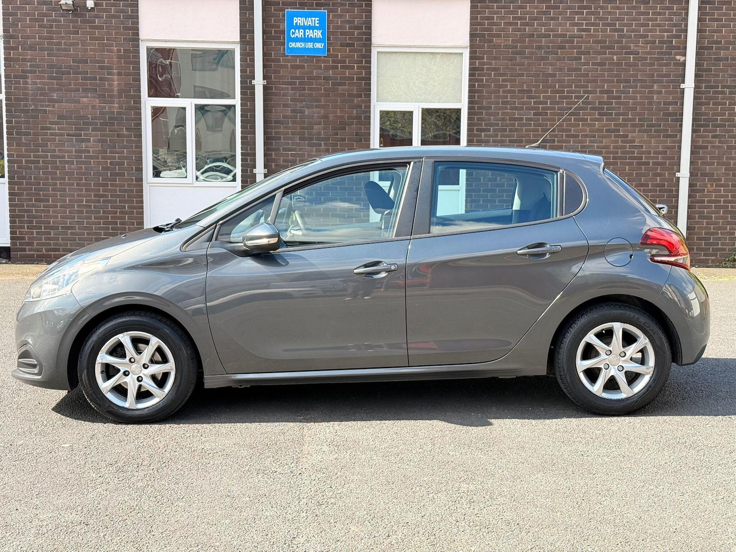 Used Peugeot 208 2016 for sale - 78115177: Photo 13