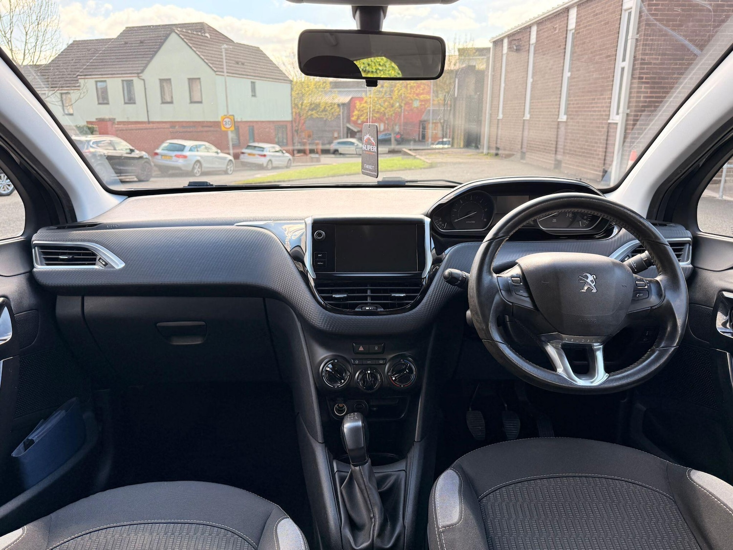 Used Peugeot 208 2016 for sale - 78115177: Photo 27