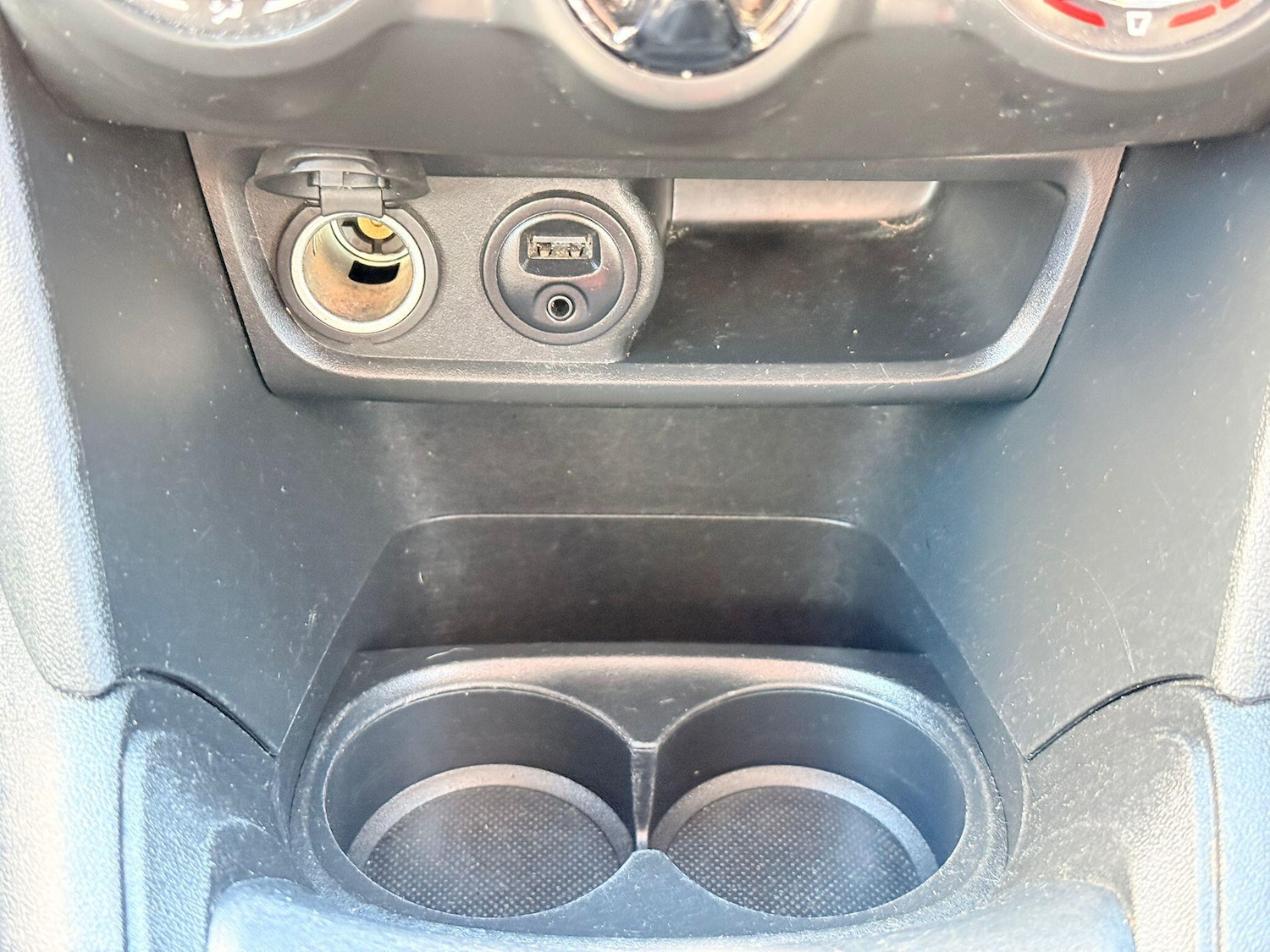 Used Peugeot 208 2016 for sale - 78115177: Photo 32