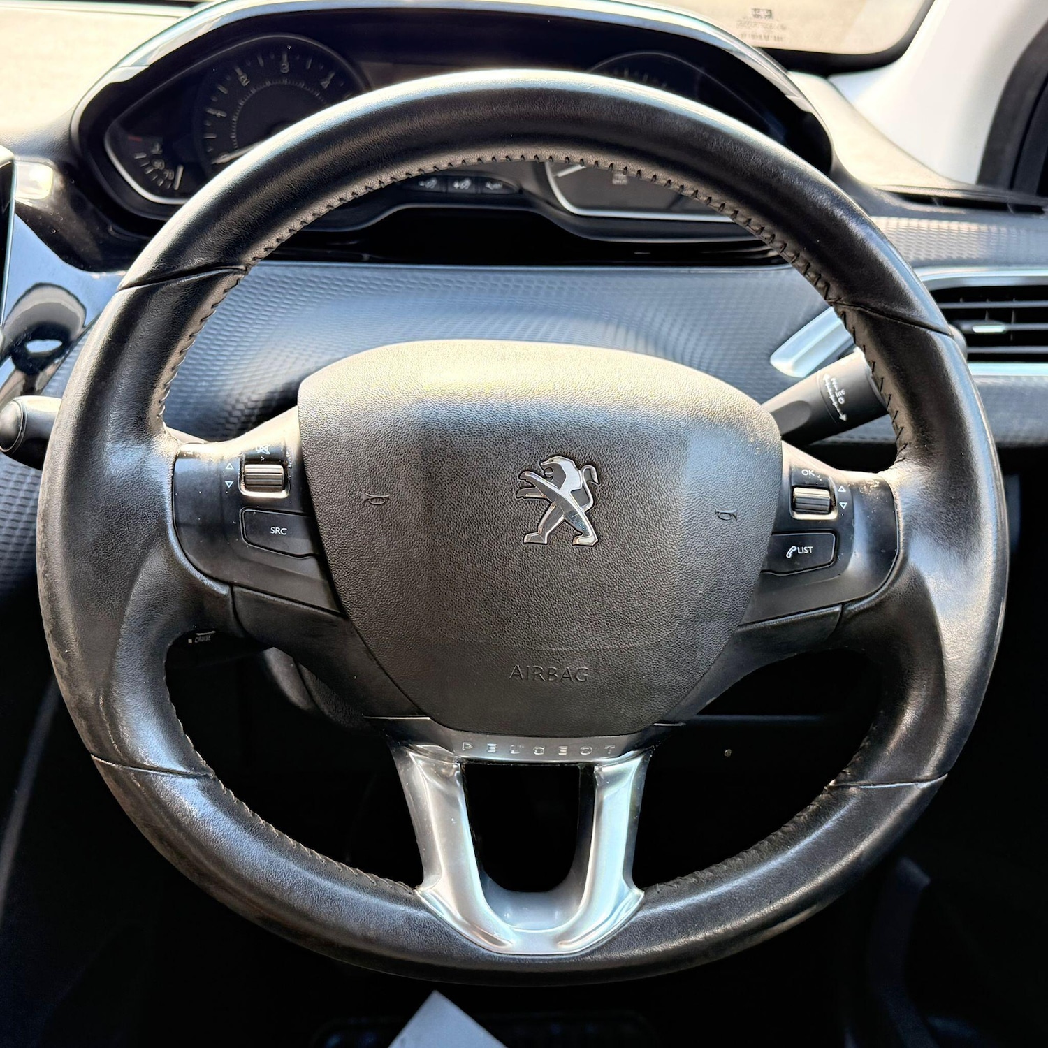 Used Peugeot 208 2016 for sale - 78115177: Photo 45