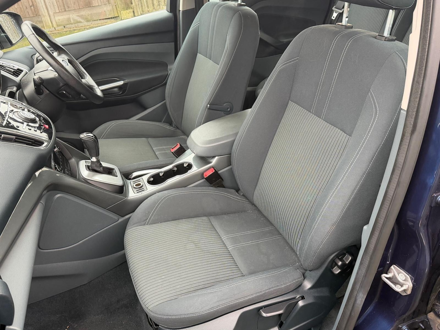 Used Ford C-Max 2012 for sale - 77131461: Photo 24