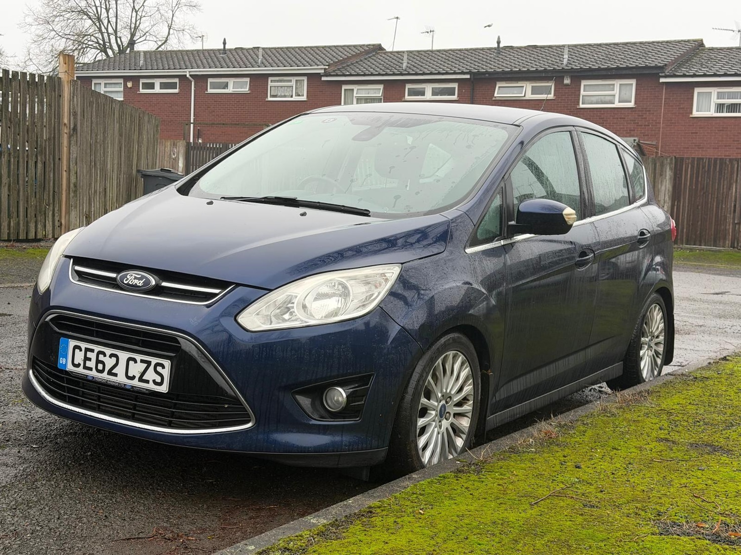 Used Ford C-Max 2012 for sale - 77131461: Photo 3