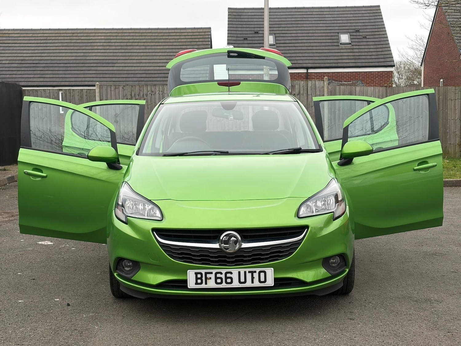 Used Vauxhall Corsa 2016 for sale - 77798938: Photo 2