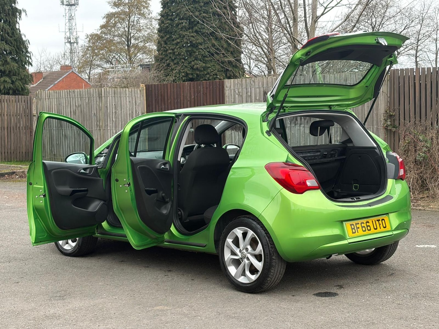 Used Vauxhall Corsa 2016 for sale - 77798938: Photo 4