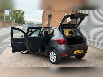 Used Dacia Sandero 2017 for sale - 79646238: Photo