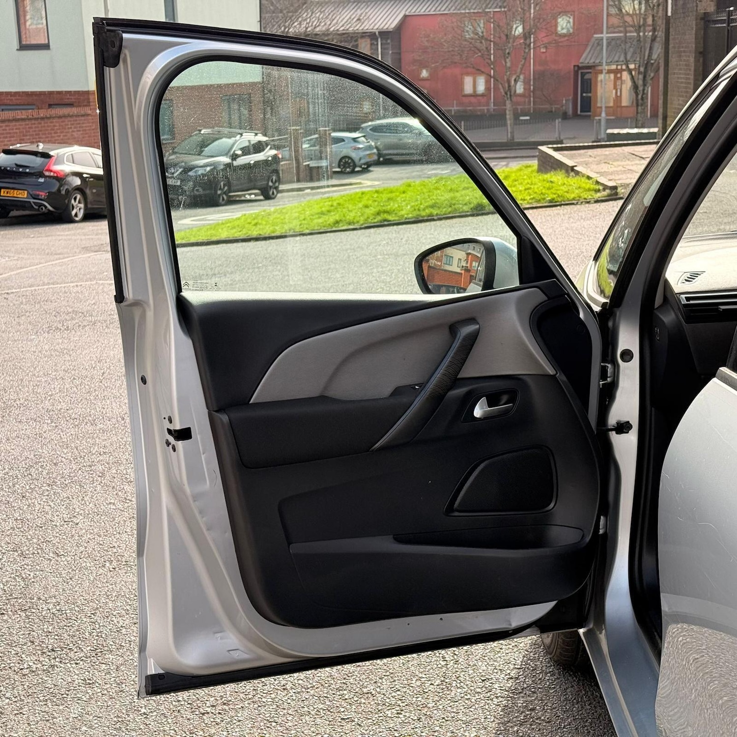 Used Citroen Grand C4 Picasso 2015 for sale - 77768817: Photo 26