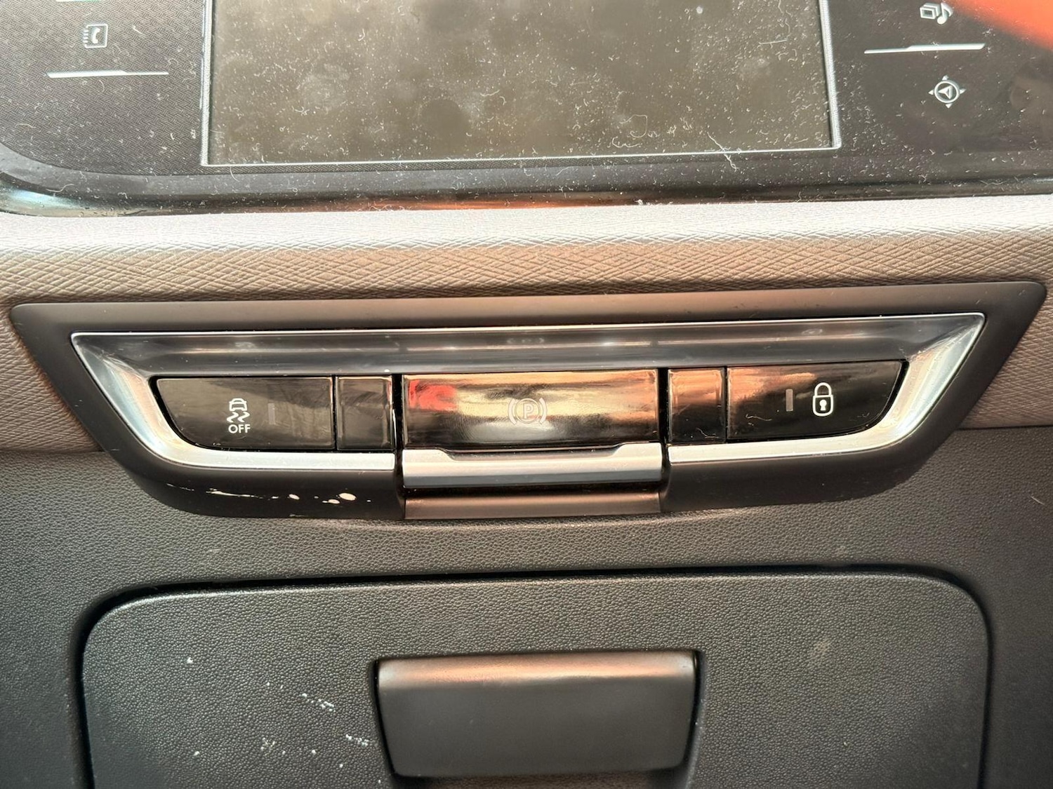 Used Citroen Grand C4 Picasso 2015 for sale - 77768817: Photo 33