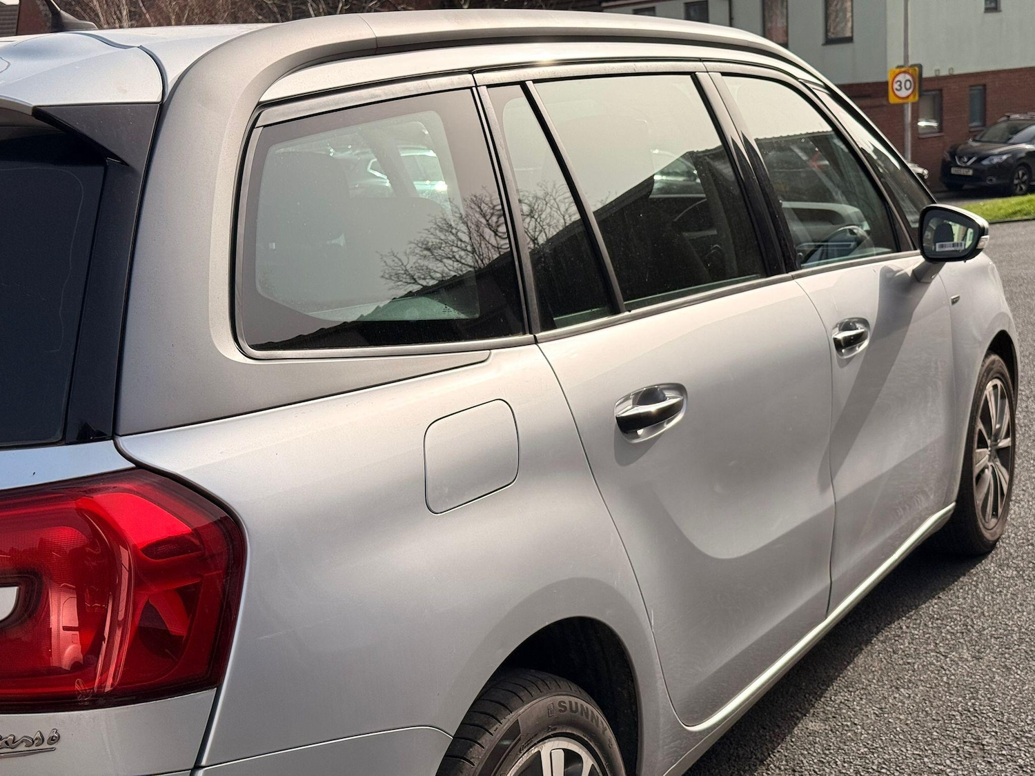 Used Citroen Grand C4 Picasso 2015 for sale - 77768817: Photo 40