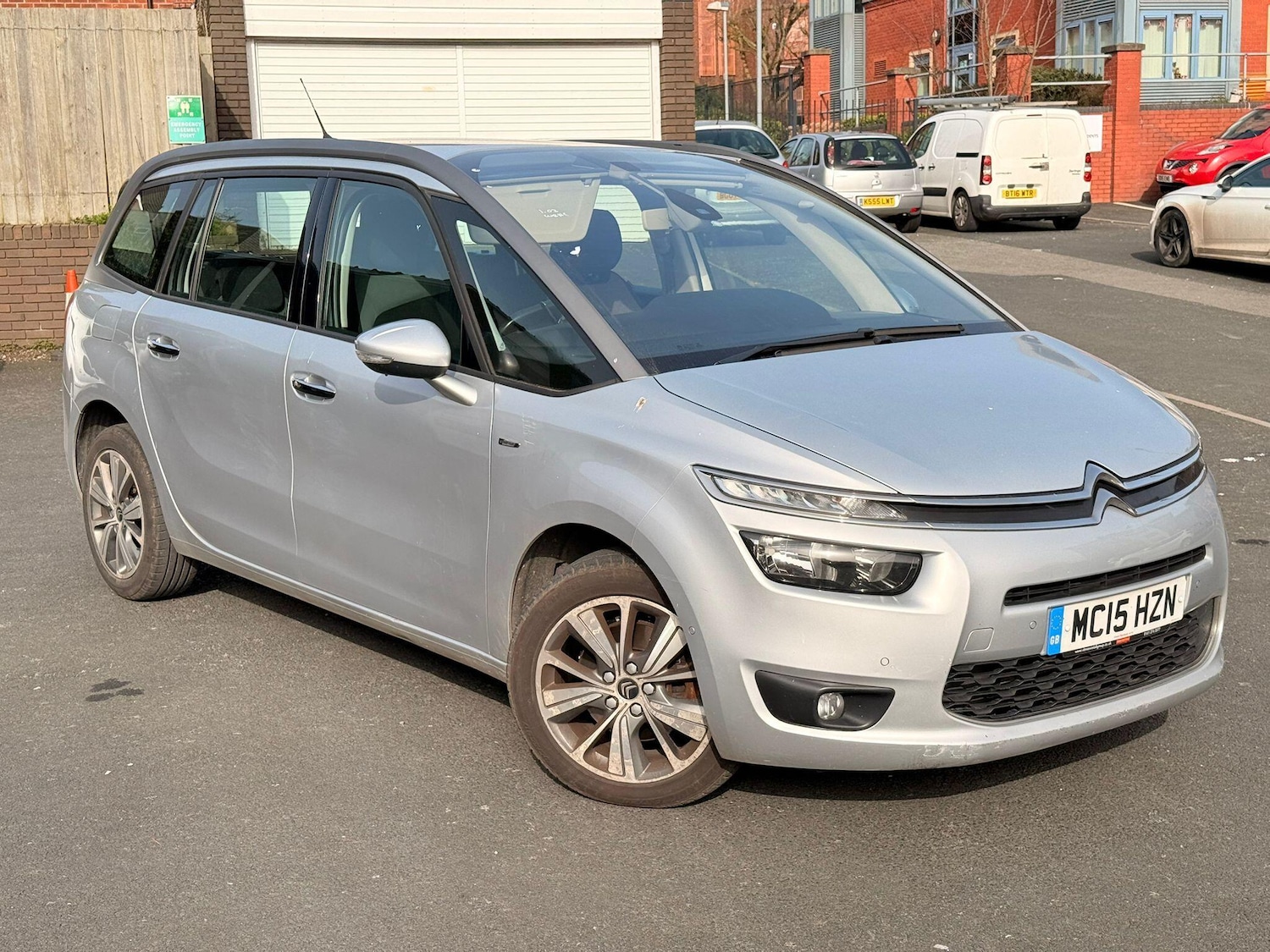 Used Citroen Grand C4 Picasso 2015 for sale - 77768817: Photo 5