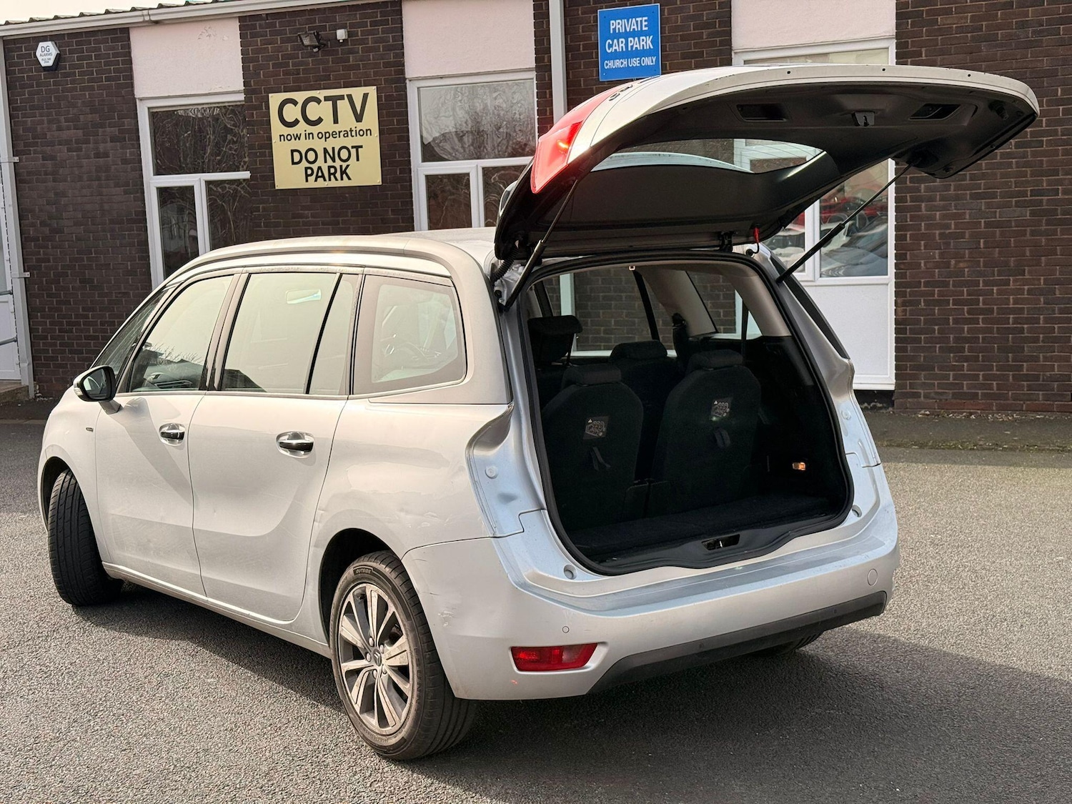 Used Citroen Grand C4 Picasso 2015 for sale - 77768817: Photo 9