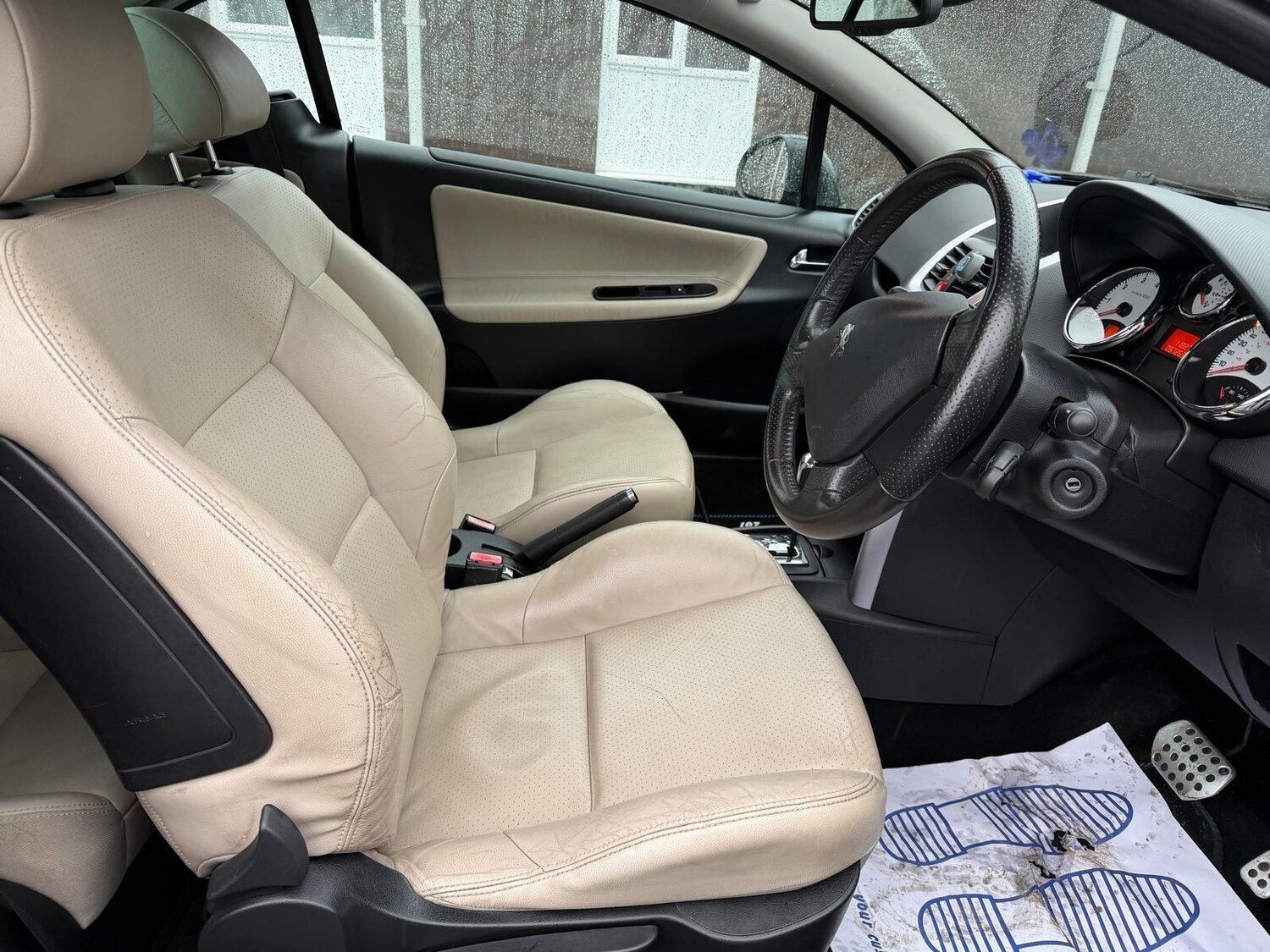 Used Peugeot 207 CC for sale - 77550406: Photo 15