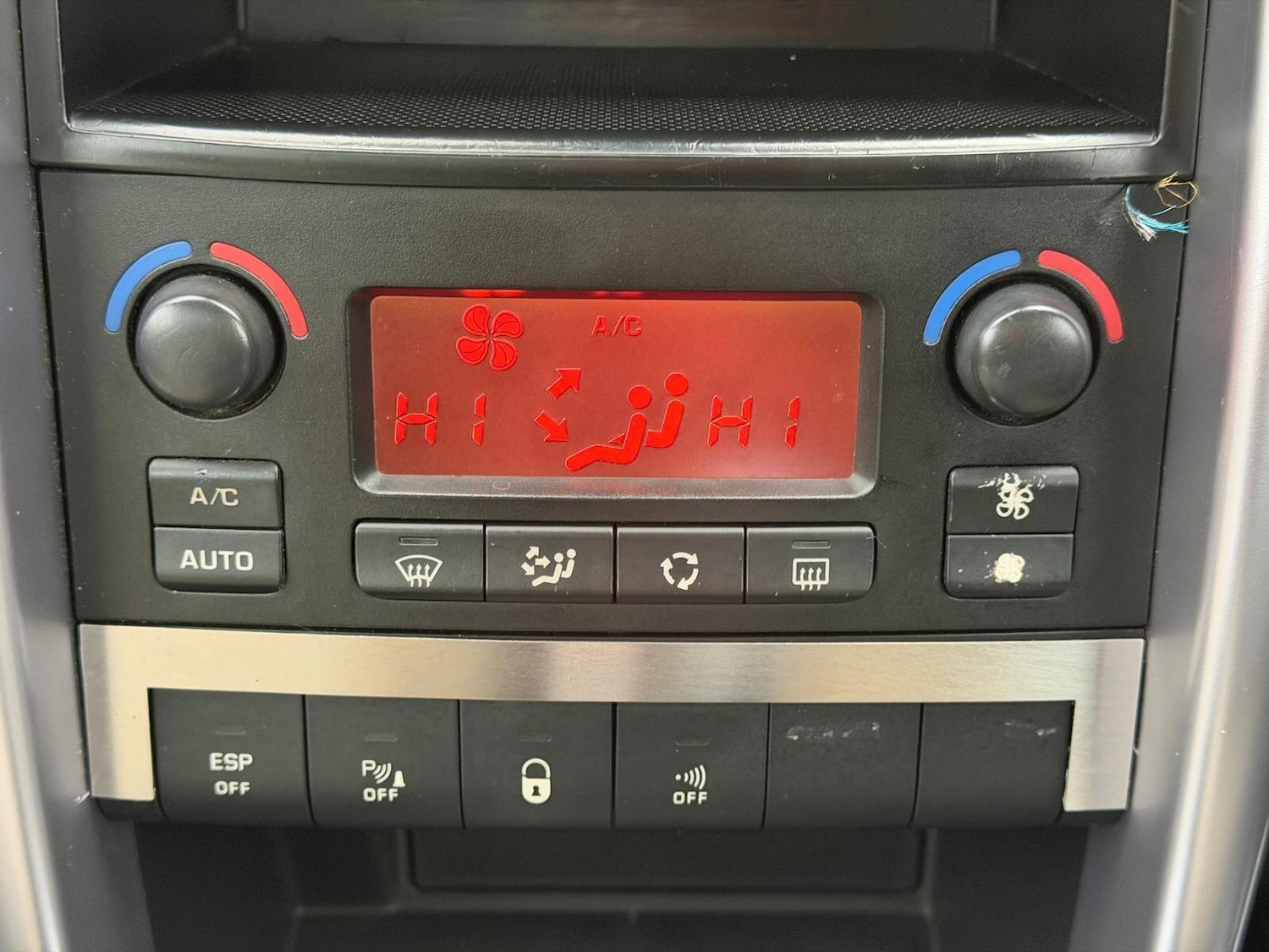 Used Peugeot 207 CC for sale - 77550406: Photo 25