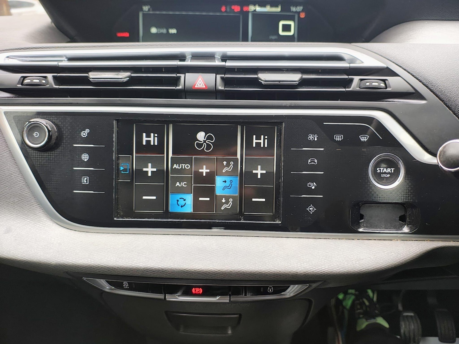 Used Citroen C4 Grand Picasso 2014 for sale - 76360784: Photo 37