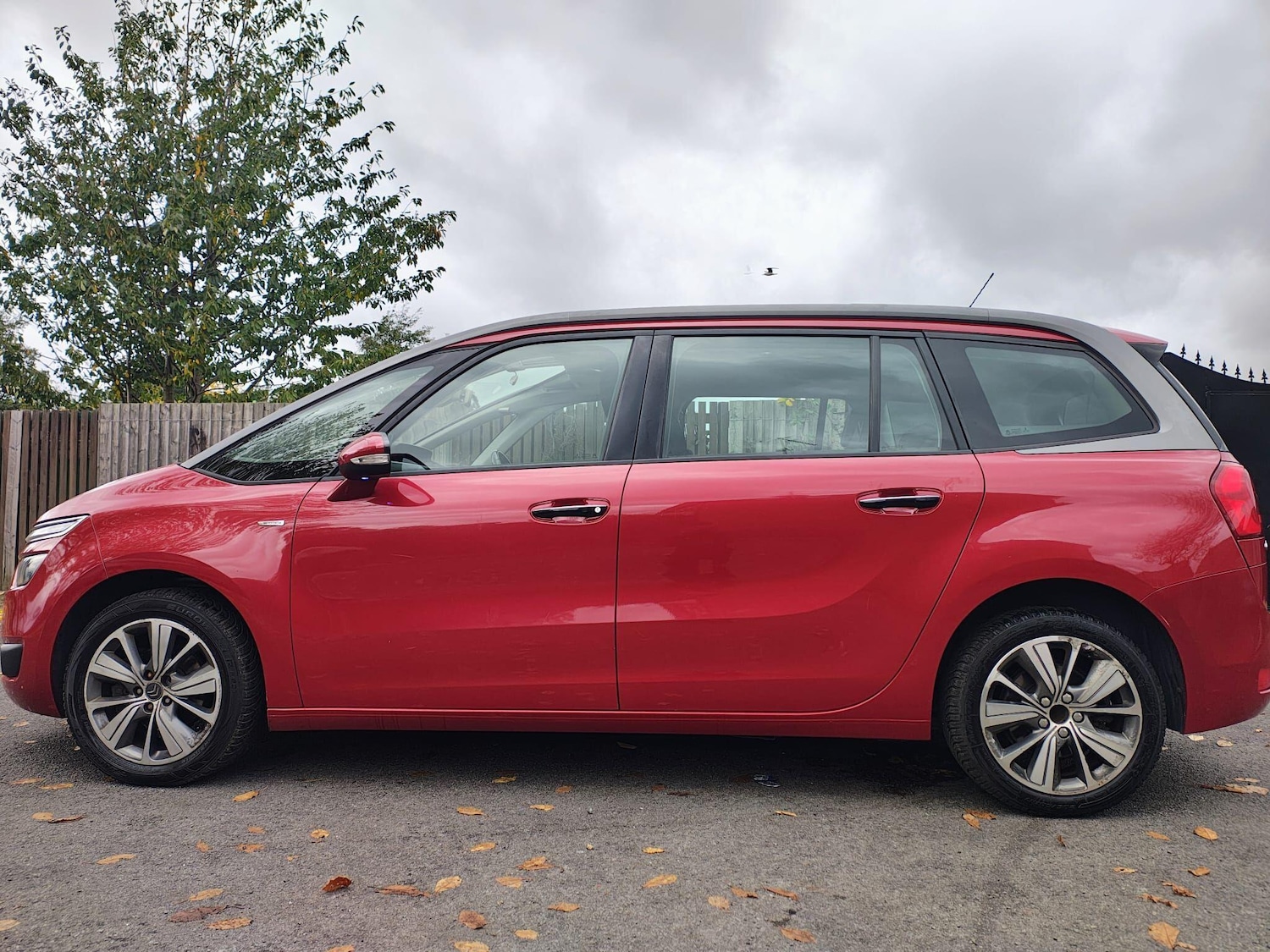 Used Citroen C4 Grand Picasso 2014 for sale - 76360784: Photo 5