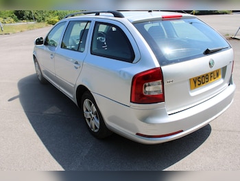 Used Skoda Octavia 2009 for sale - 79033680: Photo