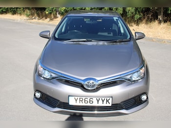 Used Toyota Auris 2016 for sale - 79396282: Photo
