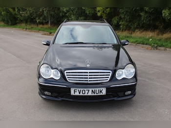 Mercedes-Benz - C-Class