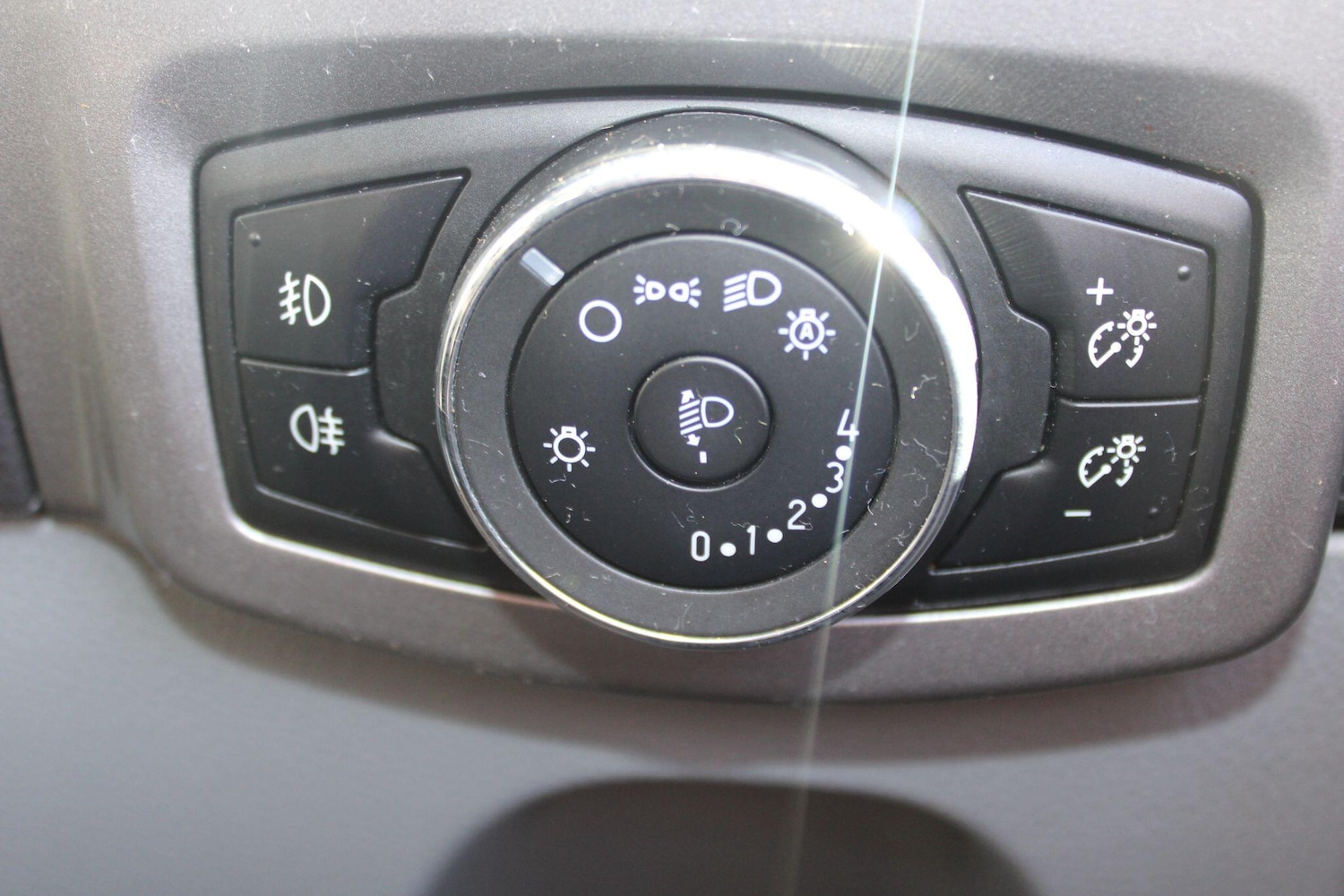 Used Ford Transit Custom 2017 for sale - 77978210: Photo 14