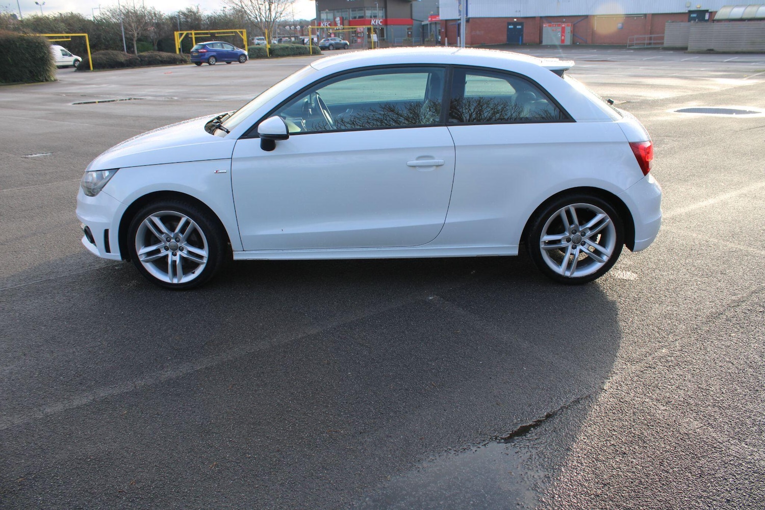 Used Audi A1 for sale - 77496356: Photo 8