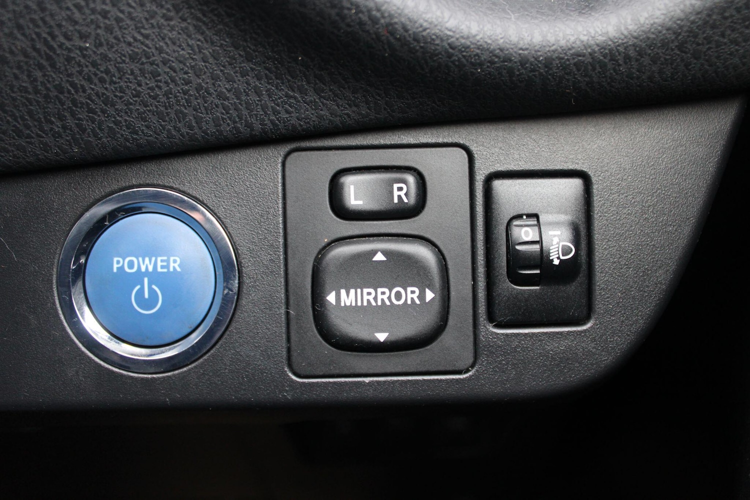 Used Toyota Yaris 2018 for sale - 77040737: Photo 15