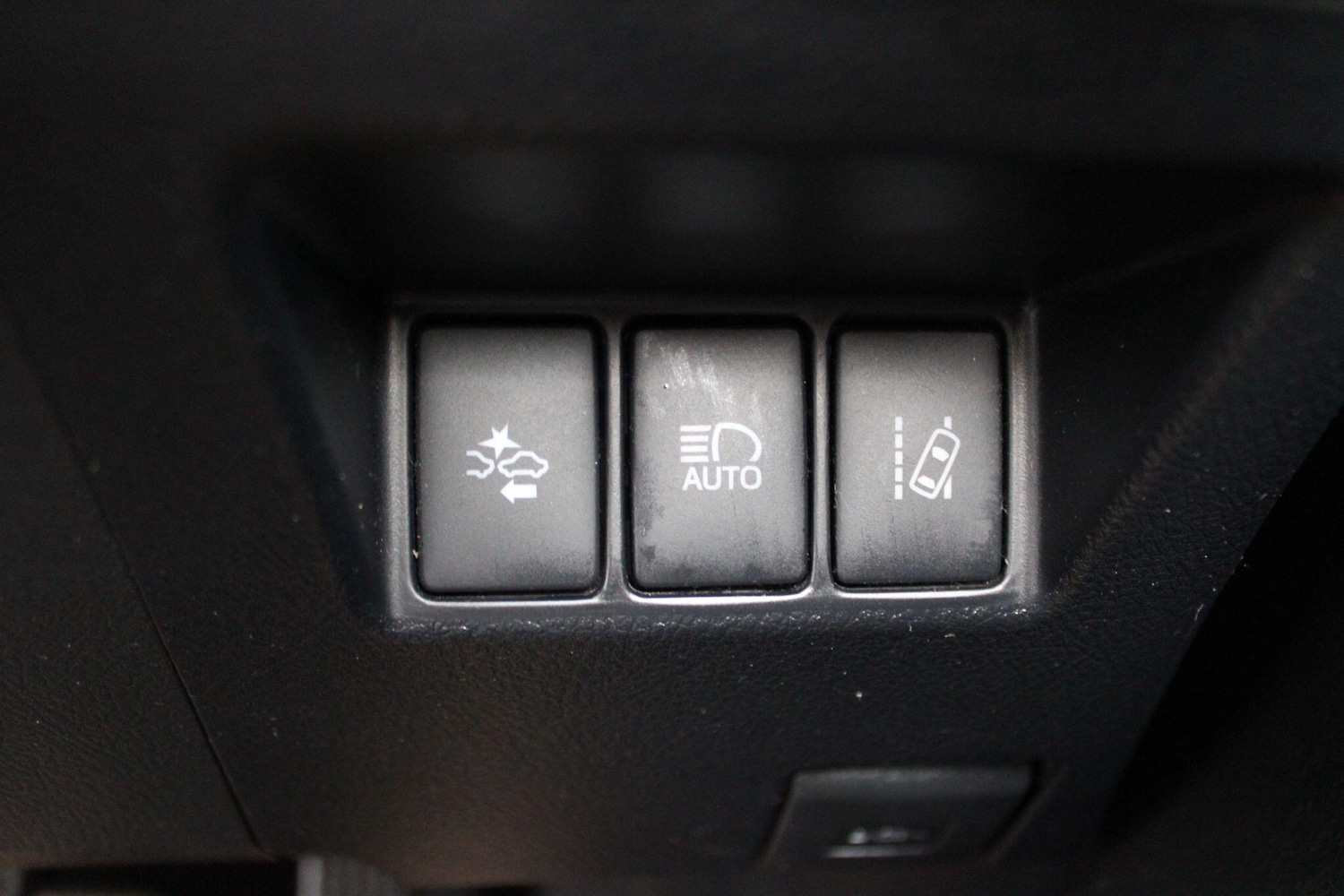 Used Toyota Yaris 2018 for sale - 77040737: Photo 16