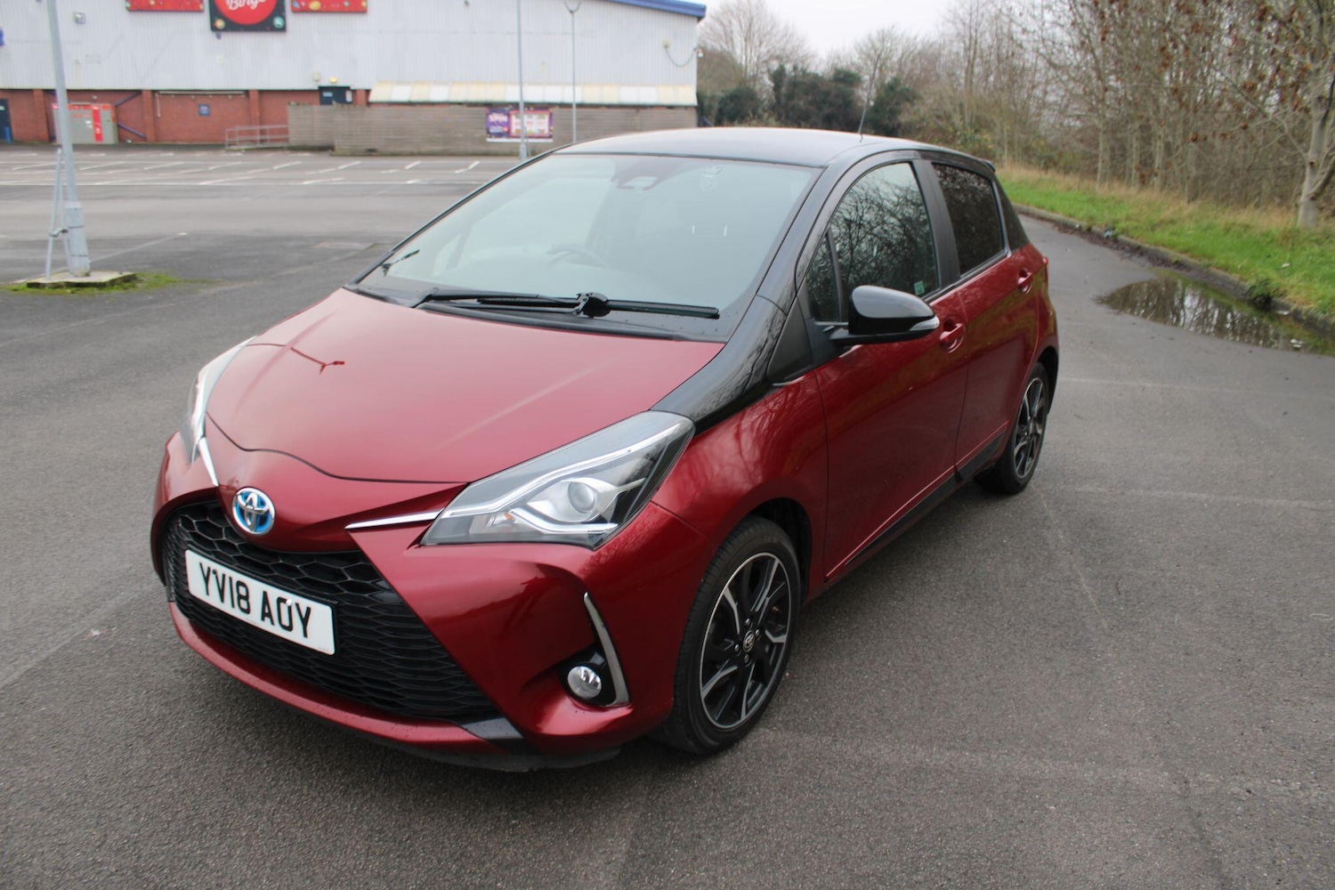 Used Toyota Yaris 2018 for sale - 77040737: Photo 3