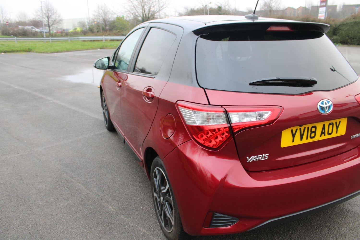 Used Toyota Yaris 2018 for sale - 77040737: Photo 4