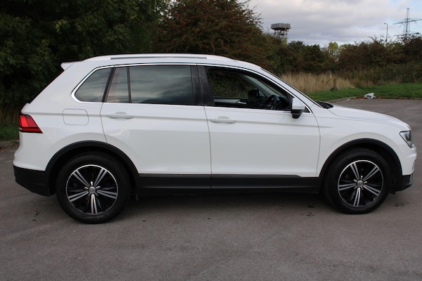 Used Volkswagen Tiguan 2017 for sale - 76239312: Photo 15