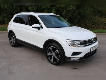 2017 (17) - 2.0 TDI BlueMotion Tech SE Navigation DSG Euro 6 (s/s) 5dr
