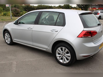 Used Volkswagen Golf 2014 for sale - 75678191: Photo