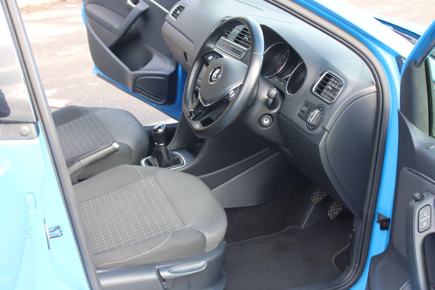 Used Volkswagen Polo 2014 for sale - 77892153: Photo 10