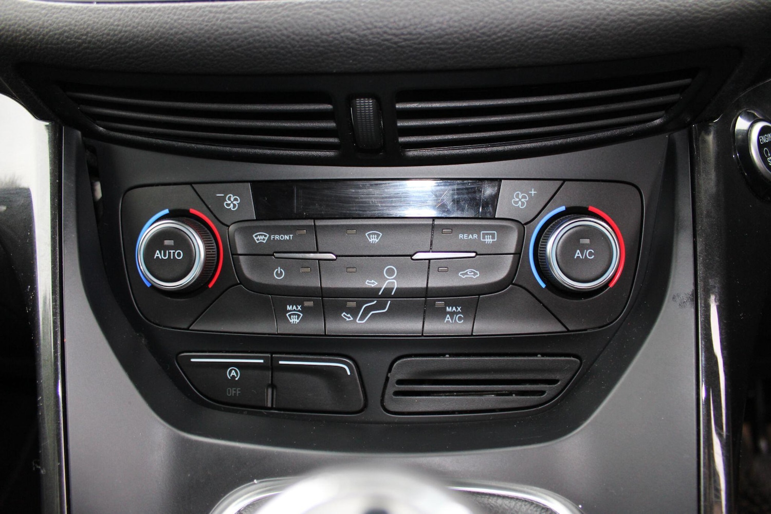 Used Ford Kuga 2018 for sale - 76995966: Photo 18