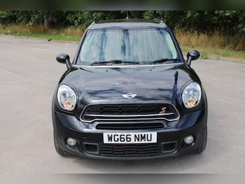 Used MINI Countryman 2016 for sale - 76752763: Photo