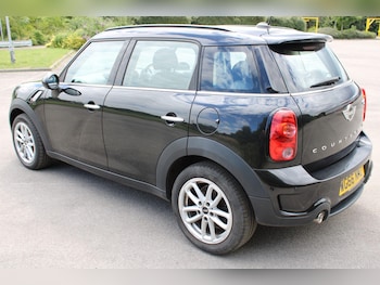 Used MINI Countryman 2016 for sale - 76752763: Photo